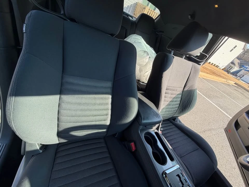 2014 Dodge Challenger 3rd Gen - Image 13 of 18