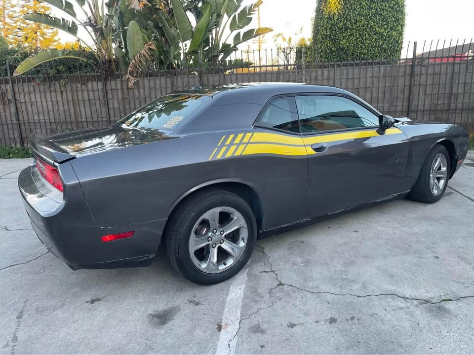 2014 Dodge Challenger 3rd Gen - Image 5 of 13