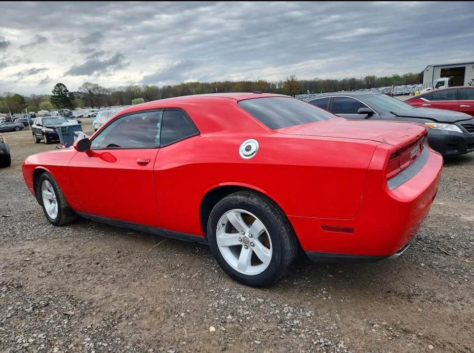 2014 Dodge Challenger 3rd Gen - Image 3 of 11