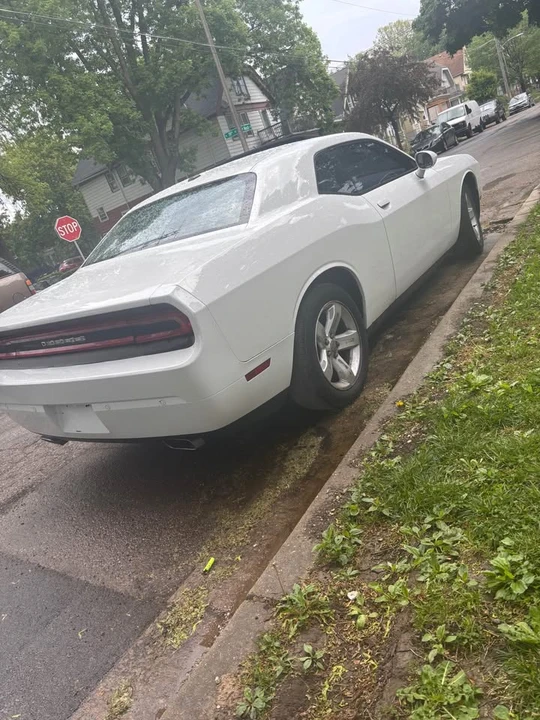 2014 Dodge Challenger 3rd Gen - Image 6 of 7