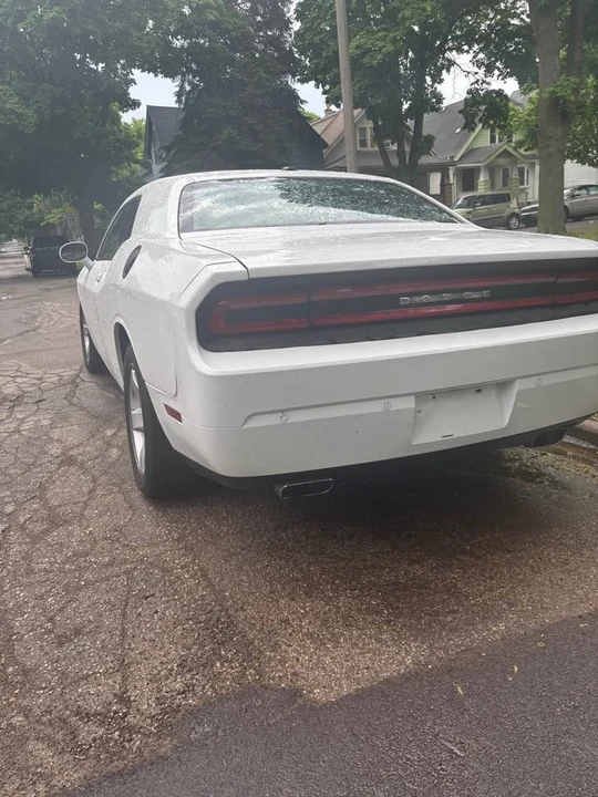 2014 Dodge Challenger 3rd Gen - Image 5 of 7