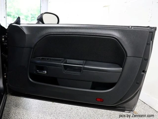 2014 Dodge Challenger 3rd Gen - Image 25 of 31