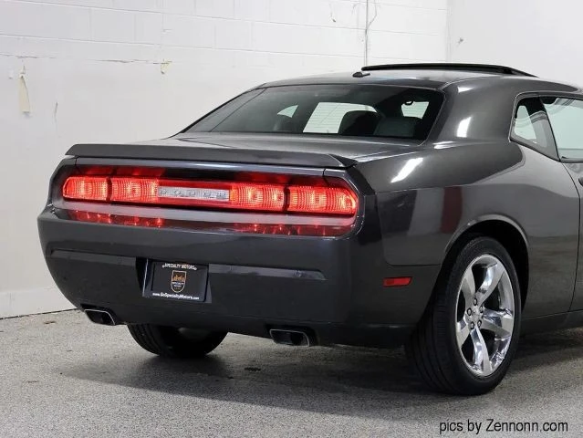 2014 Dodge Challenger 3rd Gen - Image 9 of 31