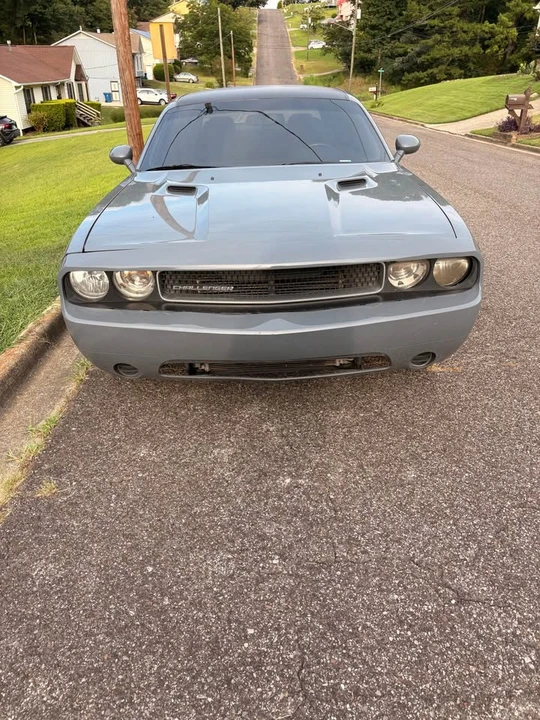 2014 Dodge Challenger 3rd Gen - Image 2 of 8