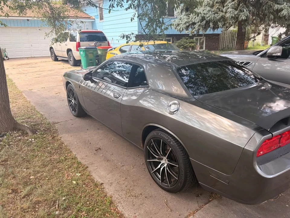 2014 Dodge Challenger 3rd Gen - Image 2 of 8