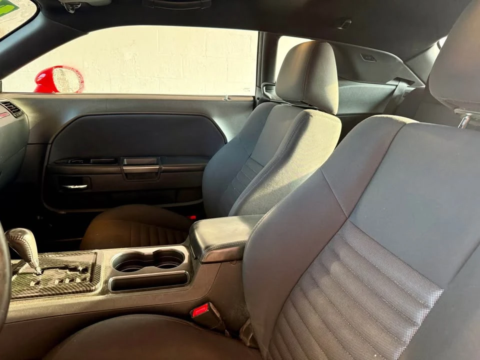 2014 Dodge Challenger 3rd Gen - Image 4 of 19
