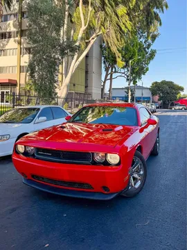 2014 Dodge Challenger SXT Plus