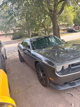 2014 Dodge Challenger SXT Plus Coupe 2D