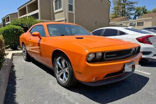 2014 Dodge Challenger SXT Plus Coupe 2D