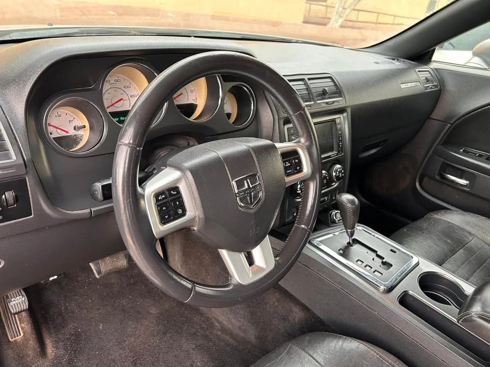 2014 Dodge Challenger 3rd Gen - Image 5 of 6