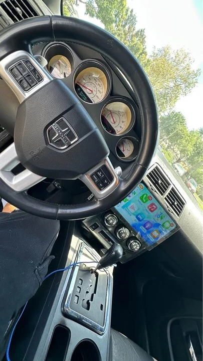 2014 Dodge Challenger 3rd Gen - Image 6 of 9
