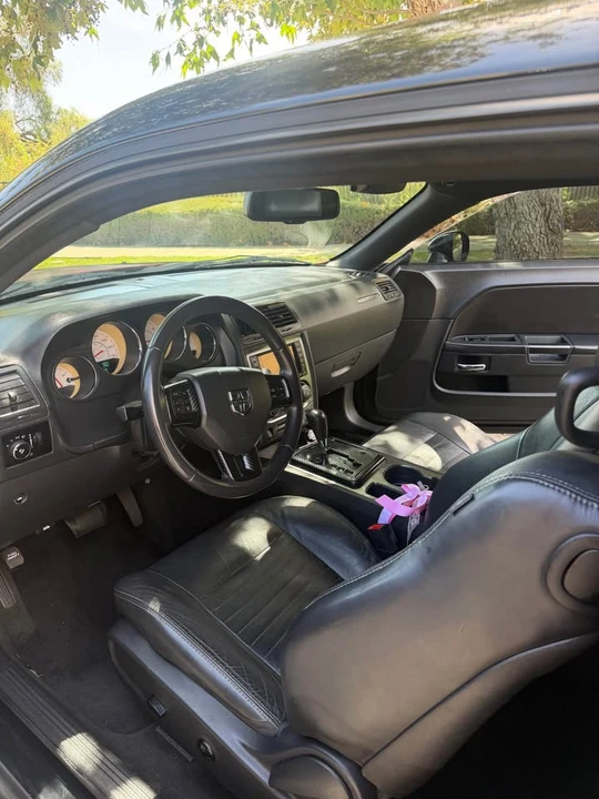 2014 Dodge Challenger 3rd Gen - Image 4 of 8