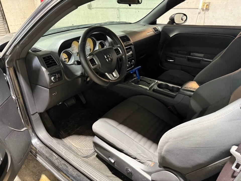 2014 Dodge Challenger 3rd Gen - Image 6 of 10