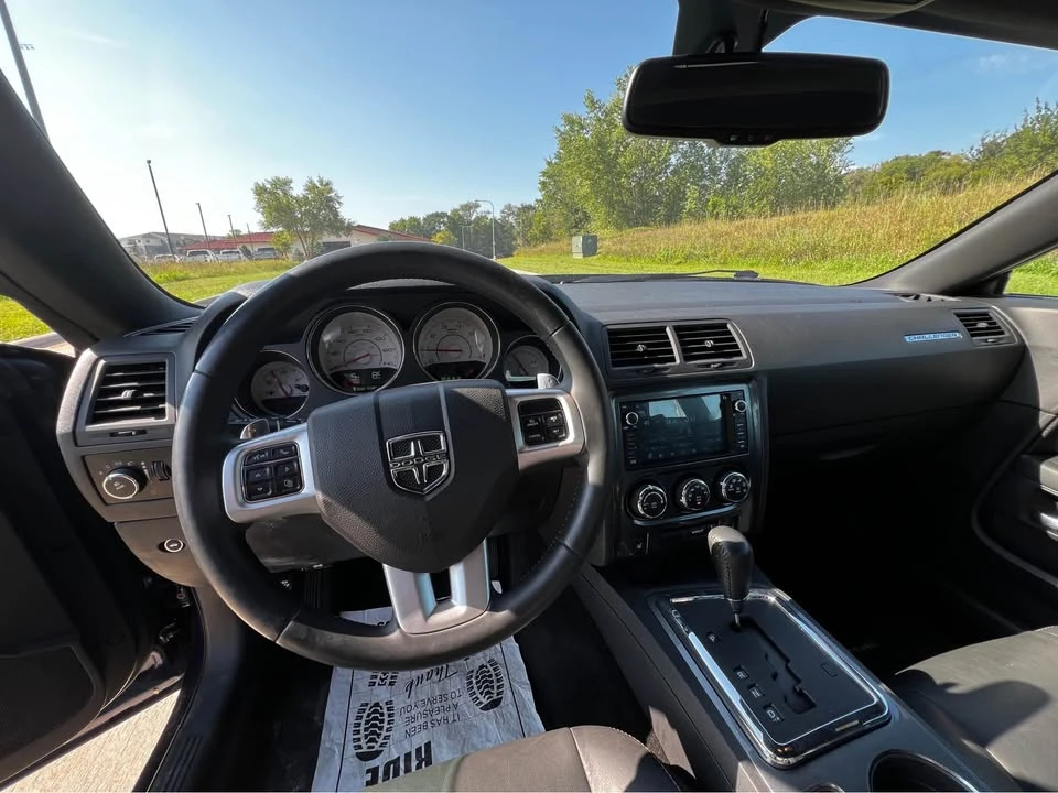 2014 Dodge Challenger 3rd Gen - Image 10 of 11