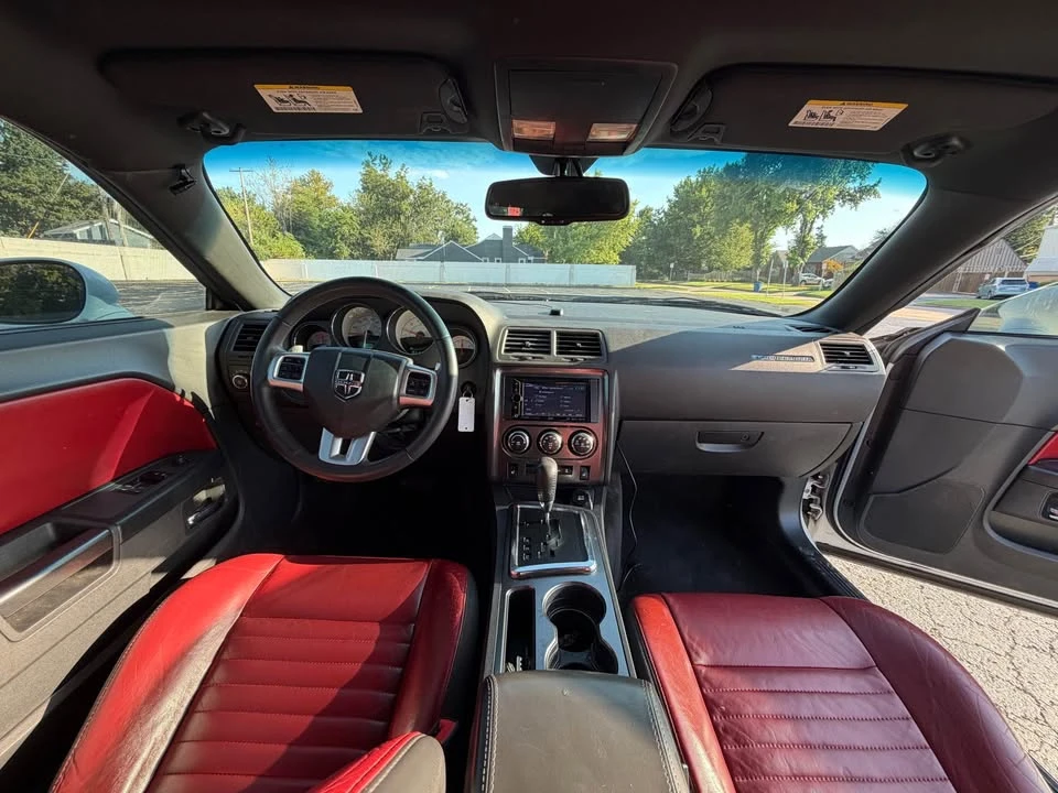 2014 Dodge Challenger 3rd Gen - Image 6 of 10
