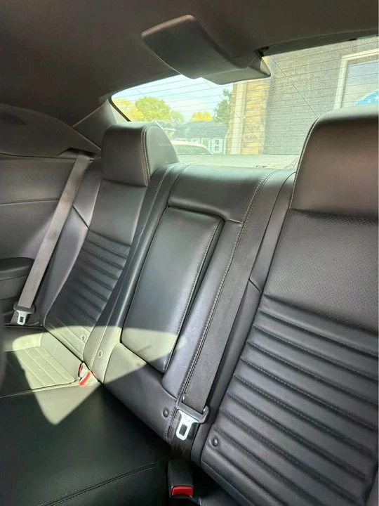 2014 Dodge Challenger 3rd Gen - Image 5 of 8