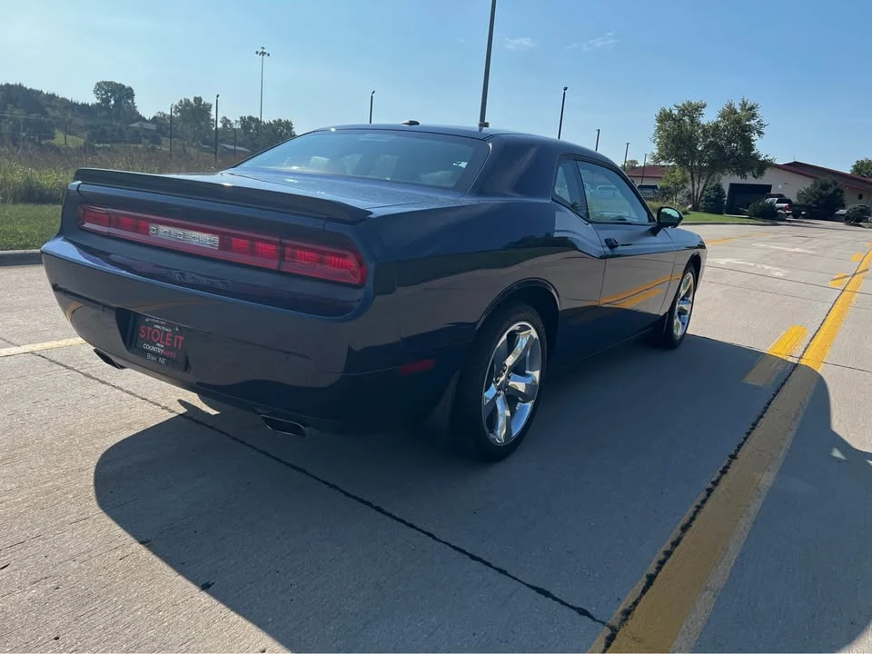 2014 Dodge Challenger 3rd Gen - Image 5 of 11