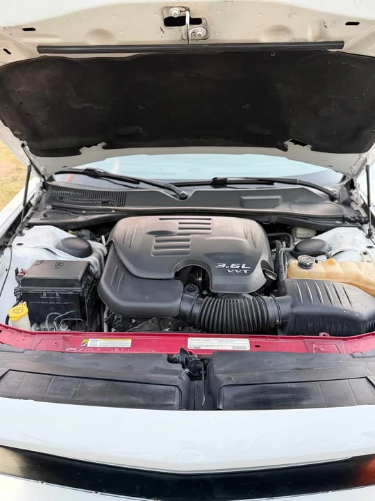 2014 Dodge Challenger 3rd Gen - Image 11 of 13