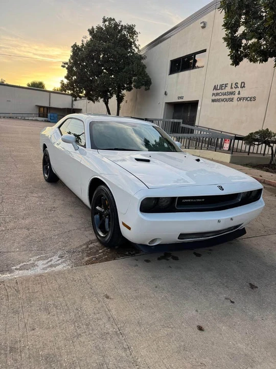2014 Dodge Challenger 3rd Gen - Image 7 of 14