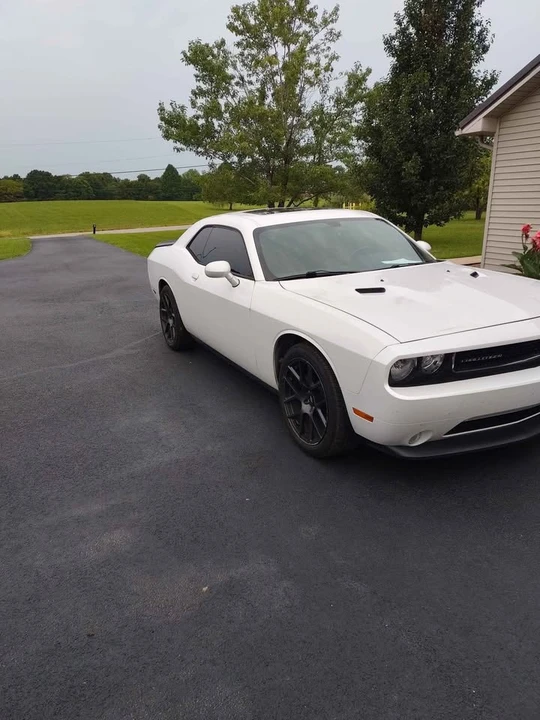 2014 Dodge Challenger 3rd Gen - Image 3 of 9
