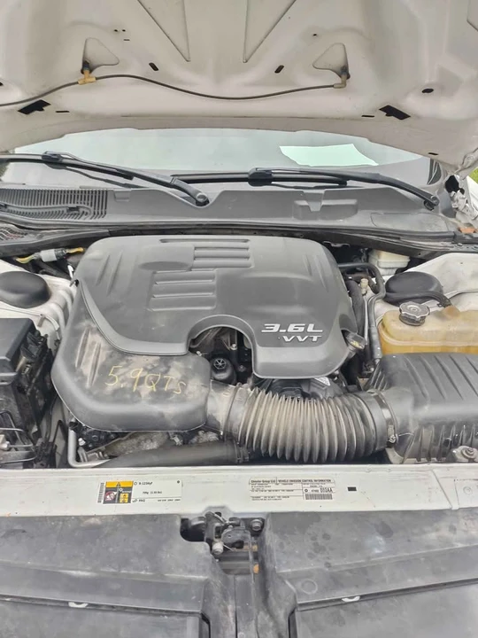 2014 Dodge Challenger 3rd Gen - Image 9 of 9