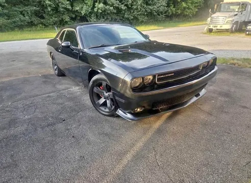 2014 Dodge Challenger SXT Plus