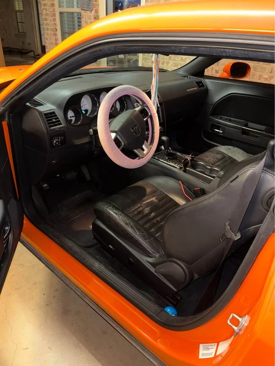 2014 Dodge Challenger 3rd Gen - Image 8 of 12