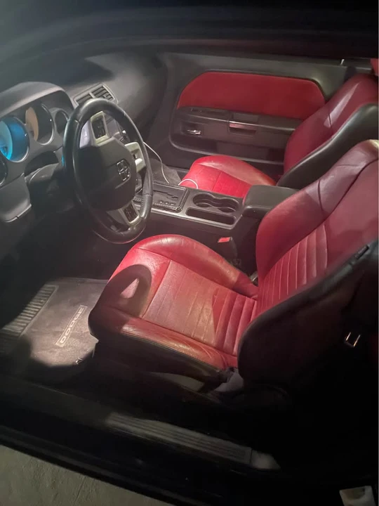 2014 Dodge Challenger 3rd Gen - Image 2 of 5