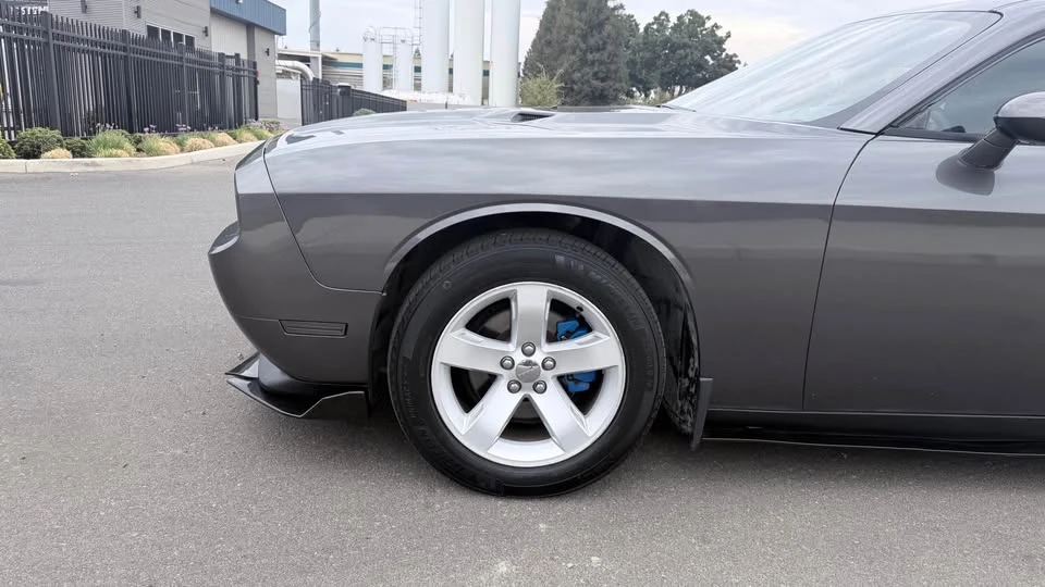 2014 Dodge Challenger 3rd Gen - Image 3 of 11