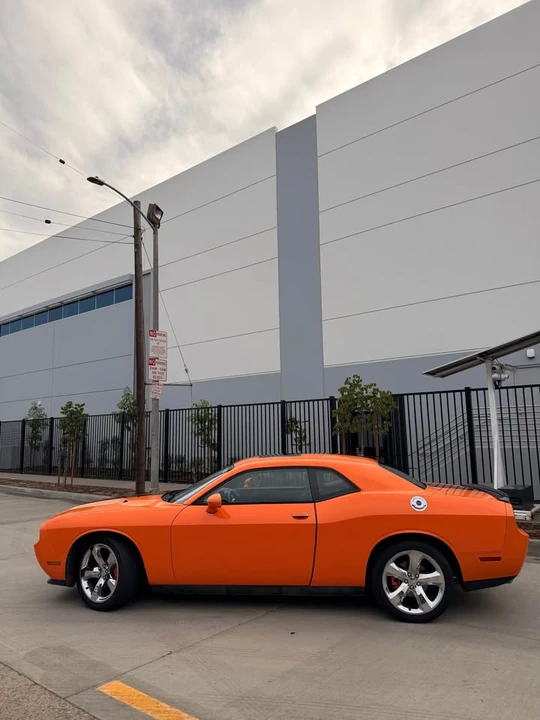 2014 Dodge Challenger 3rd Gen - Image 9 of 10