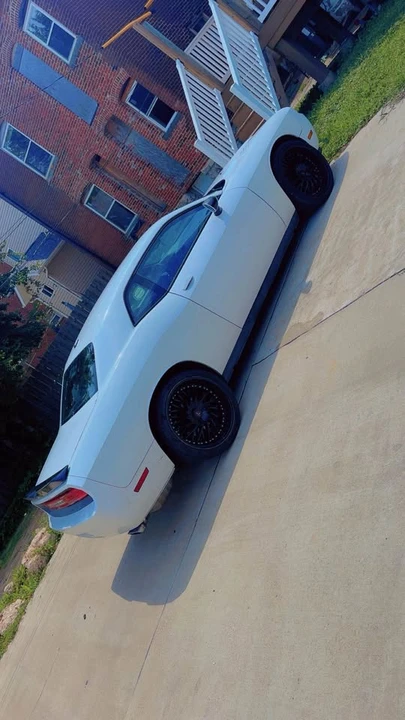2014 Dodge Challenger 3rd Gen - Image 3 of 15
