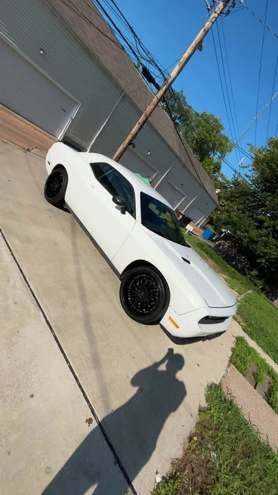 2014 Dodge Challenger 3rd Gen - Image 6 of 15