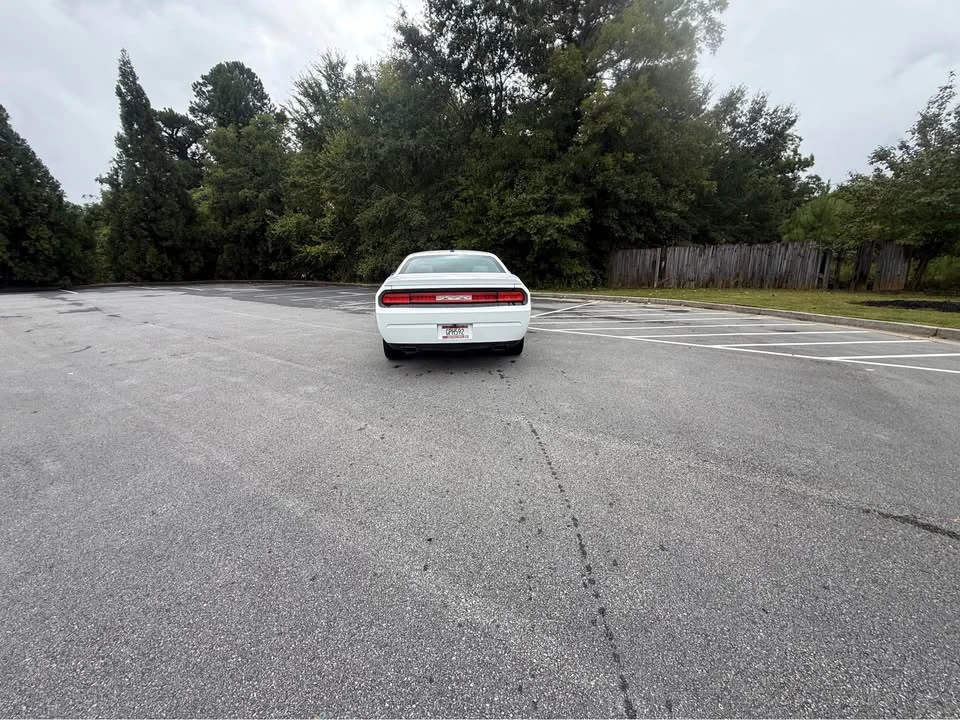 2014 Dodge Challenger 3rd Gen - Image 10 of 17