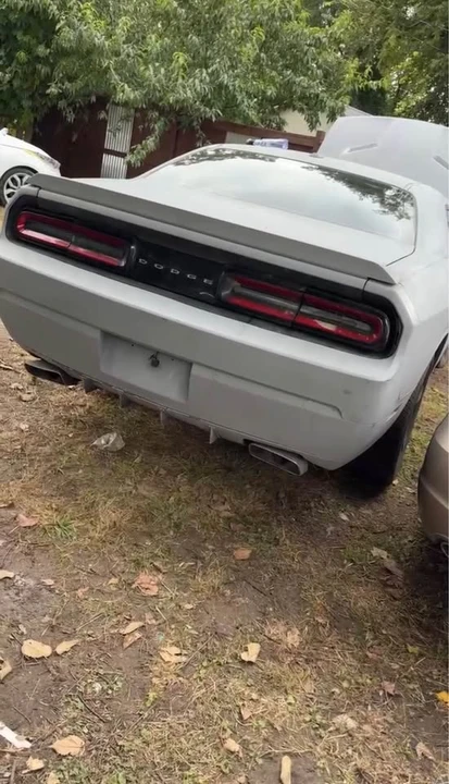 2014 Dodge Challenger 3rd Gen - Image 2 of 3