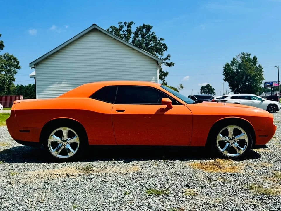 2014 Dodge Challenger 3rd Gen - Image 5 of 10