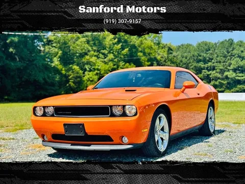 2014 Dodge Challenger SXT Plus