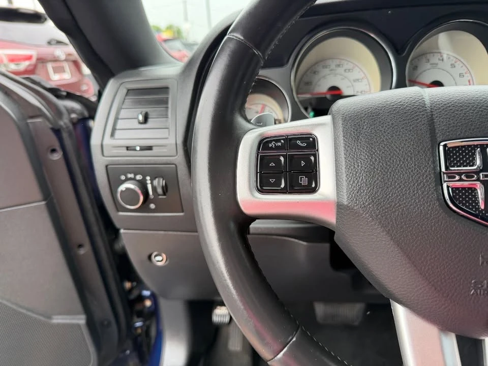 2014 Dodge Challenger 3rd Gen - Image 11 of 19