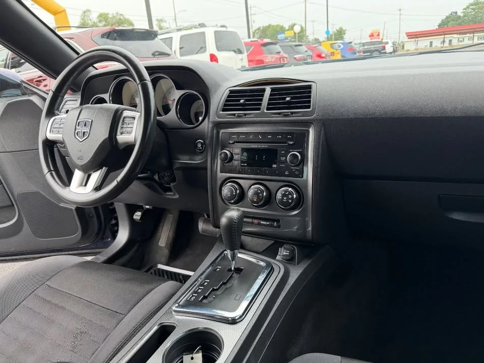 2014 Dodge Challenger 3rd Gen - Image 15 of 19