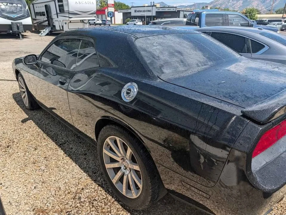 2014 Dodge Challenger 3rd Gen - Image 11 of 15