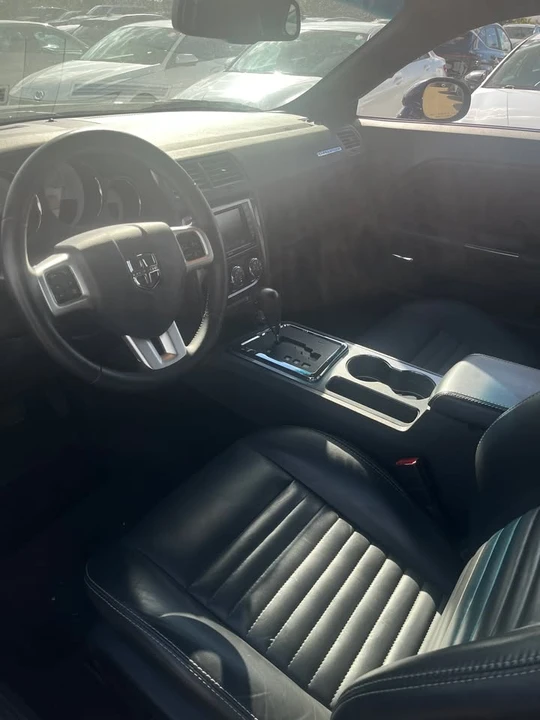 2014 Dodge Challenger 3rd Gen - Image 6 of 11