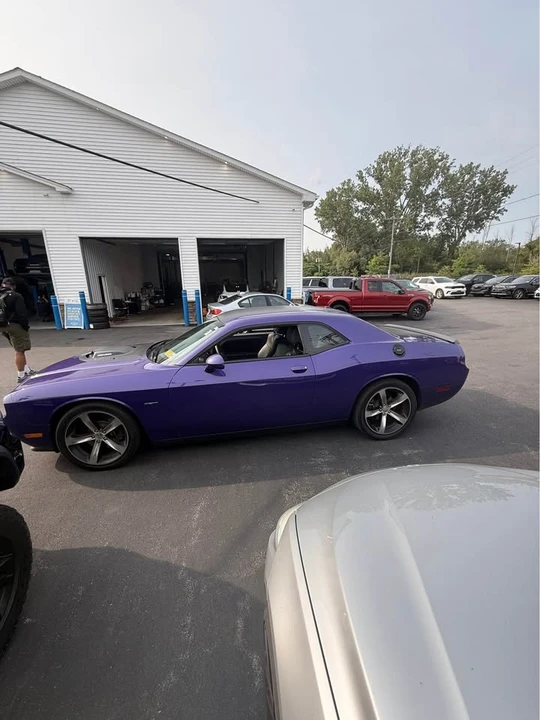 2014 Dodge Challenger 3rd Gen - Image 2 of 6
