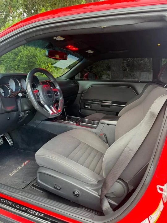 2014 Dodge Challenger SRT8 & 392 3rd Gen - Image 5 of 6