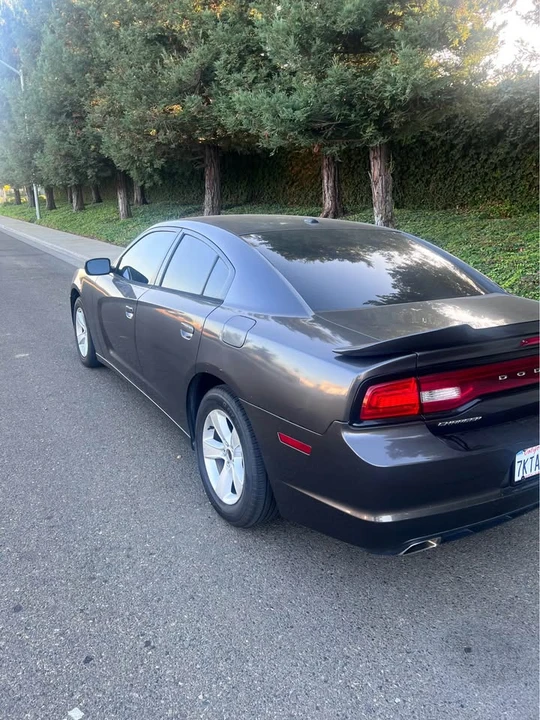 2014 Dodge Challenger 3rd Gen - Image 7 of 15