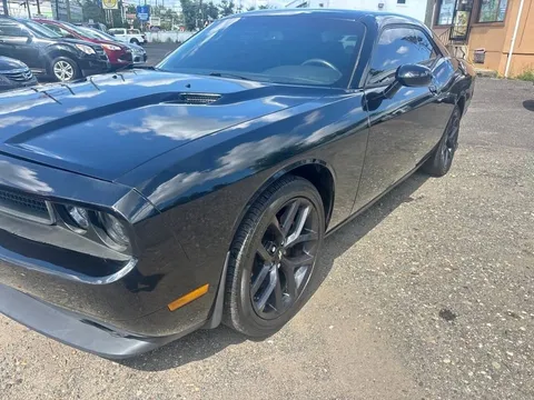 2014 Dodge Challenger SXT
