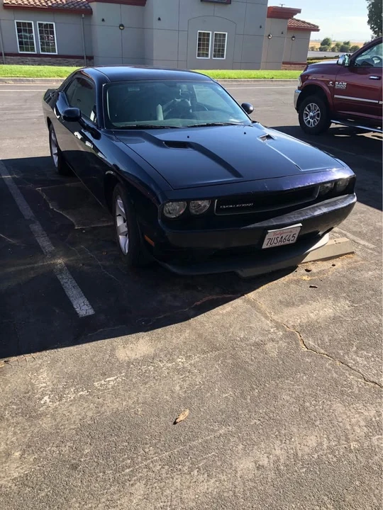 2014 Dodge Challenger 3rd Gen - Image 2 of 4