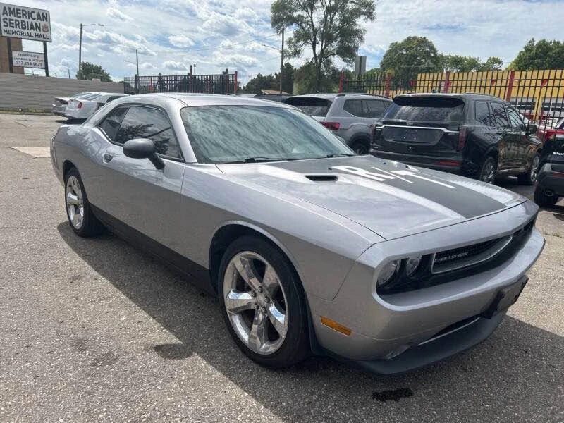 2014 Dodge Challenger 3rd Gen - Image 2 of 5