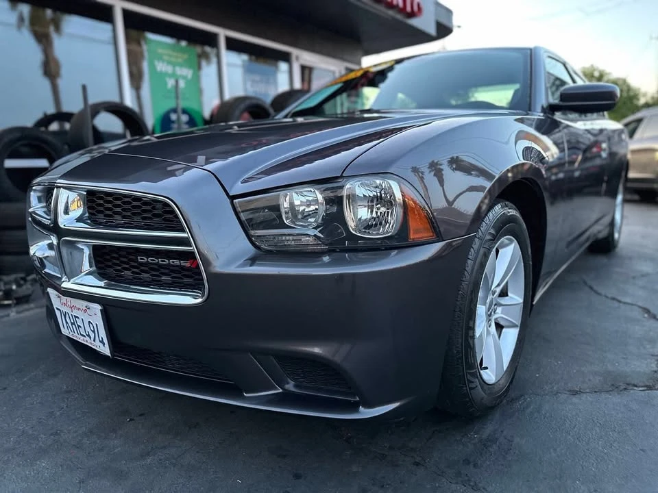 2014 Dodge Charger 7th Gen - Image 3 of 20