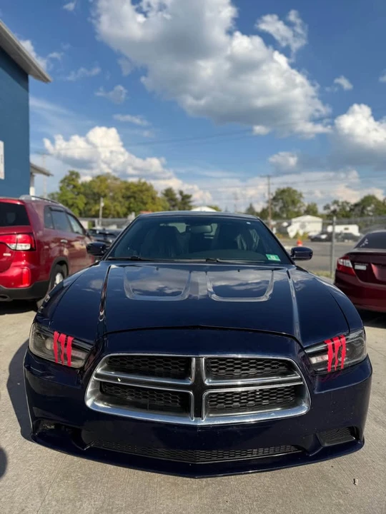 2014 Dodge Charger 7th Gen - Image 2 of 12