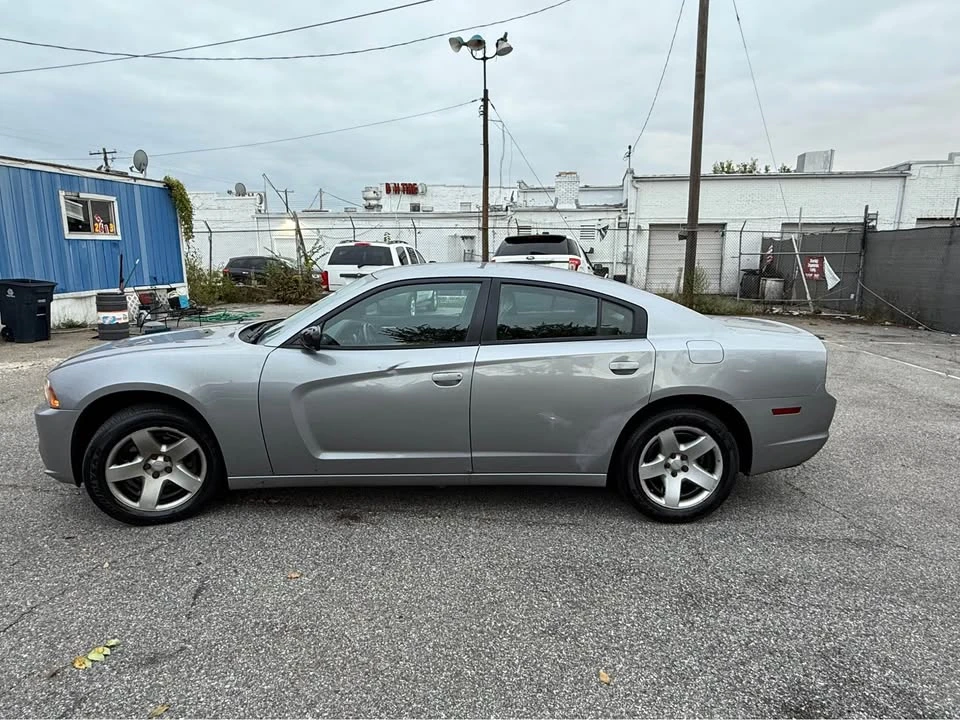2014 Dodge Charger 7th Gen - Image 4 of 7