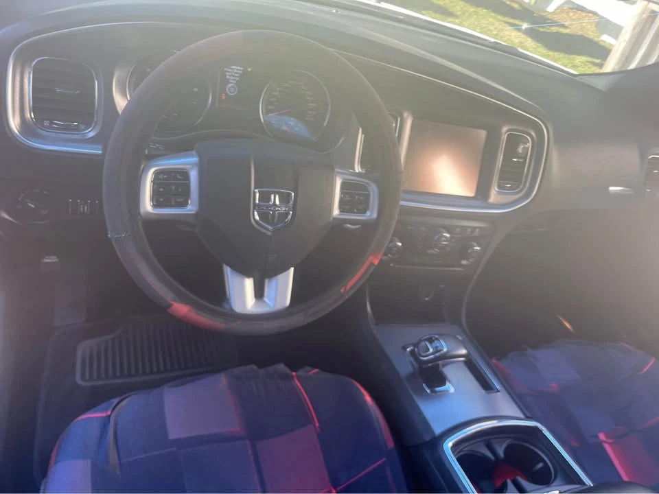 2014 Dodge Charger 7th Gen - Image 3 of 19